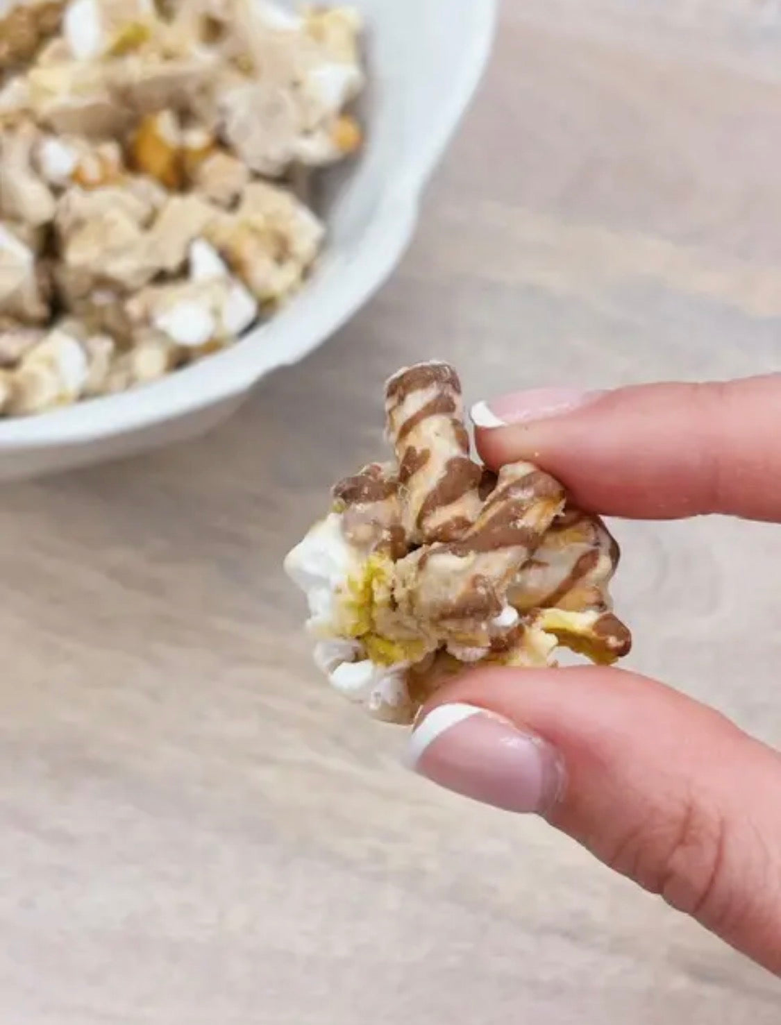 Chunk Nibbles S'mores Sweet & Salty Clusters Handcrafted Peanut-Free,  4.25oz Bag